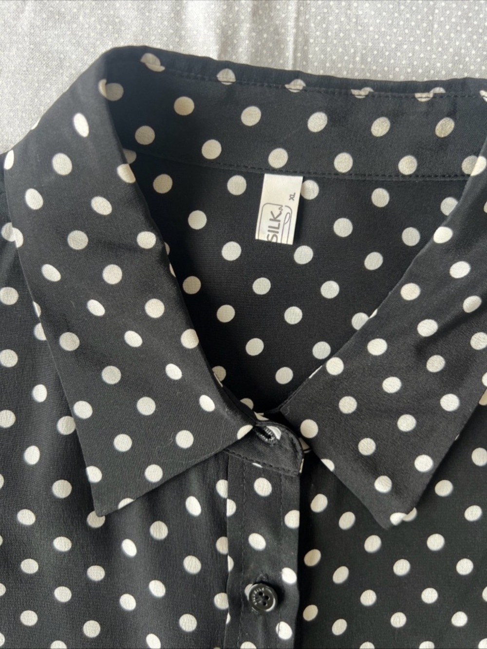 Women’s Lilysilk Beautiful Black White Polka Dot 100% Mulberry Silk Blouse XL - Picture 9 of 11